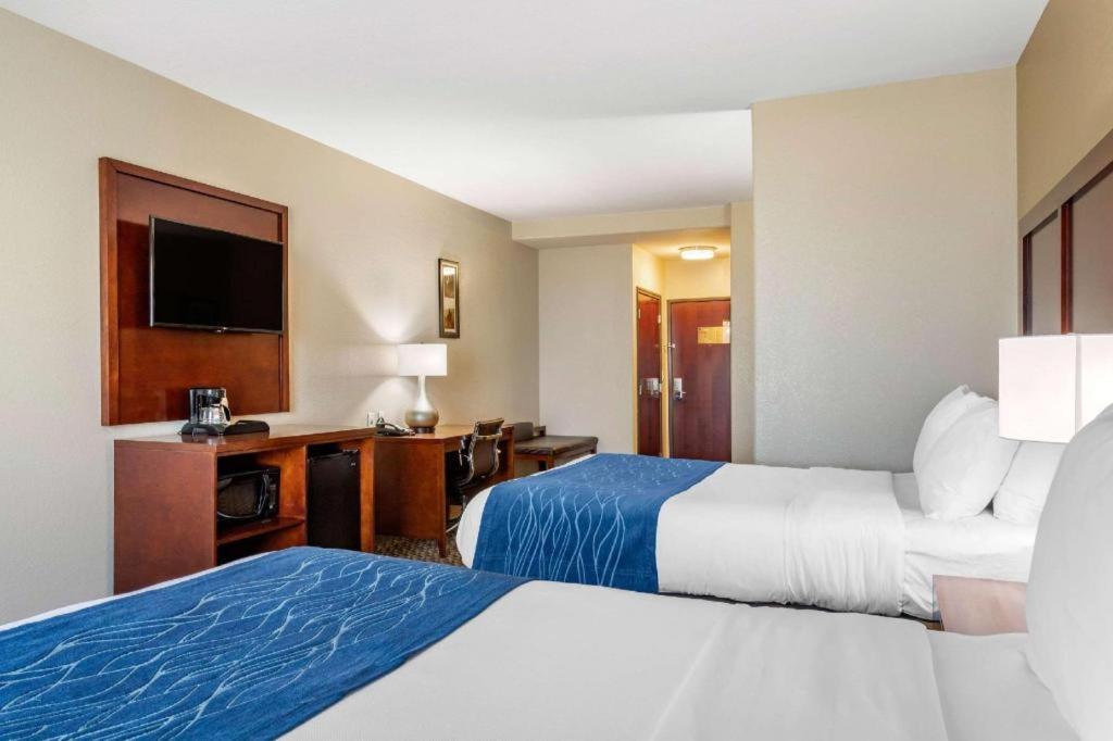 Comfort Inn & Suites Navasota Екстер'єр фото