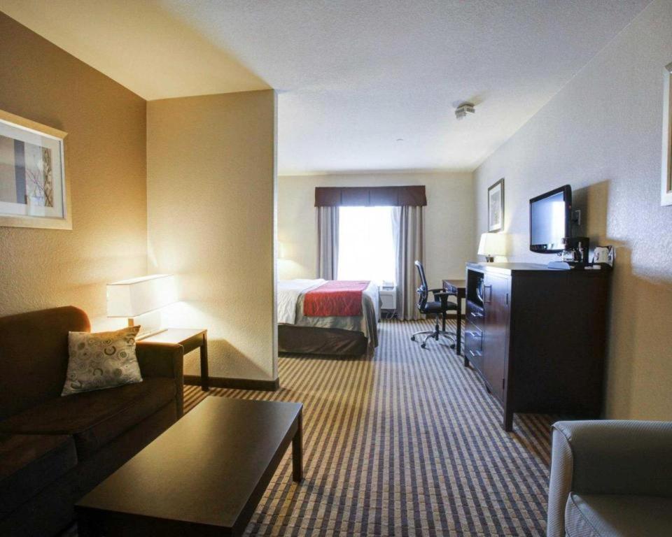 Comfort Inn & Suites Navasota Екстер'єр фото