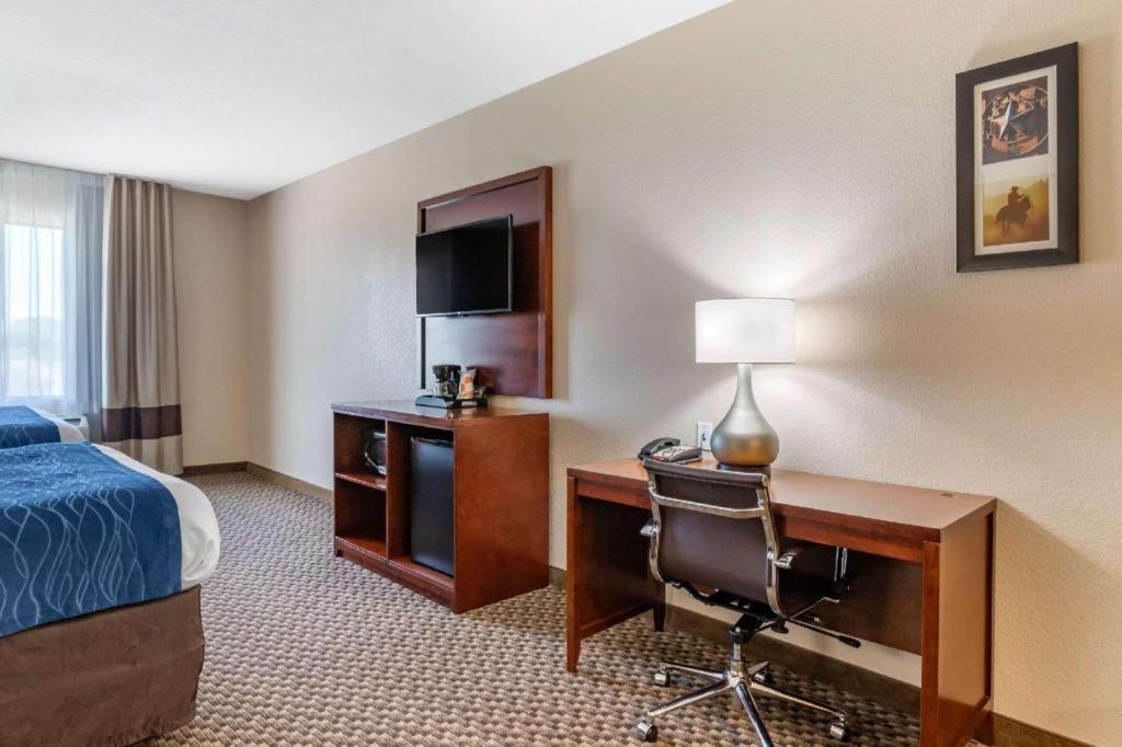 Comfort Inn & Suites Navasota Екстер'єр фото